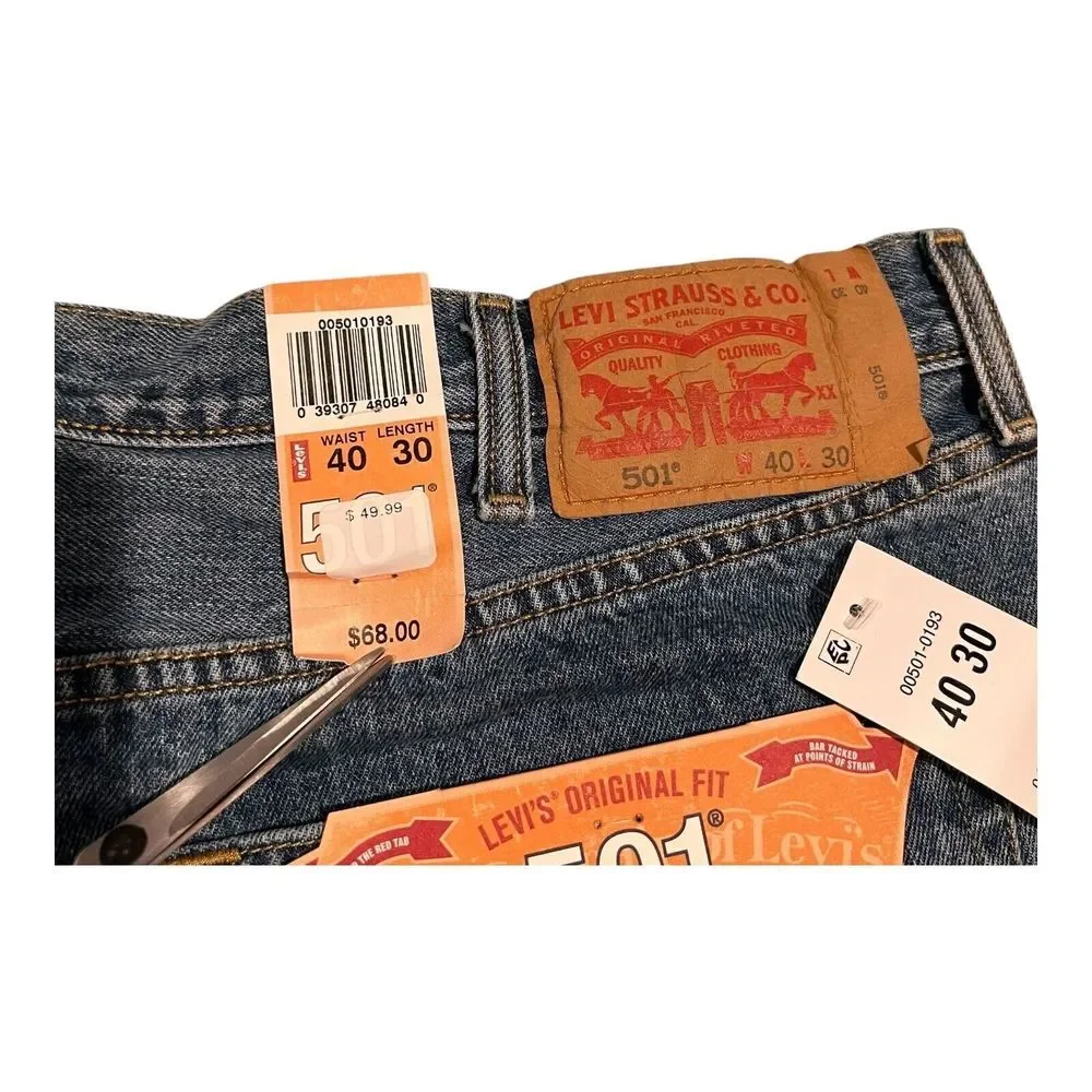 New Levi's 501 Men's‎ Original Fit Straight Leg Jeans Button Fly 501-0193